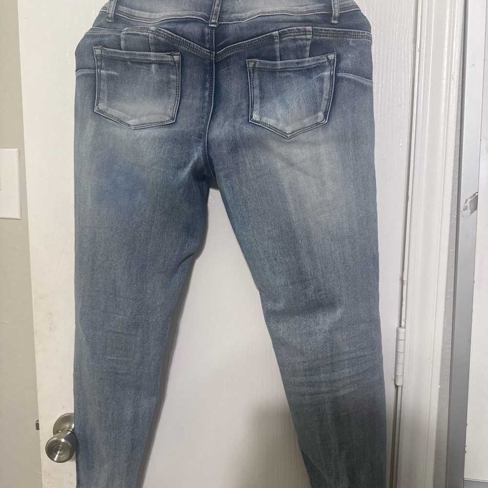 Telepatía Light Wash Skinny Ankle Jeans